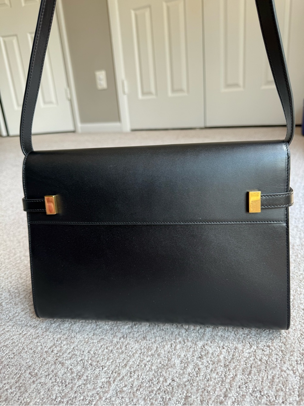 Saint Laurent Manhattan 2021 in black smooth leather with gold hardware - Picture 3 of 16